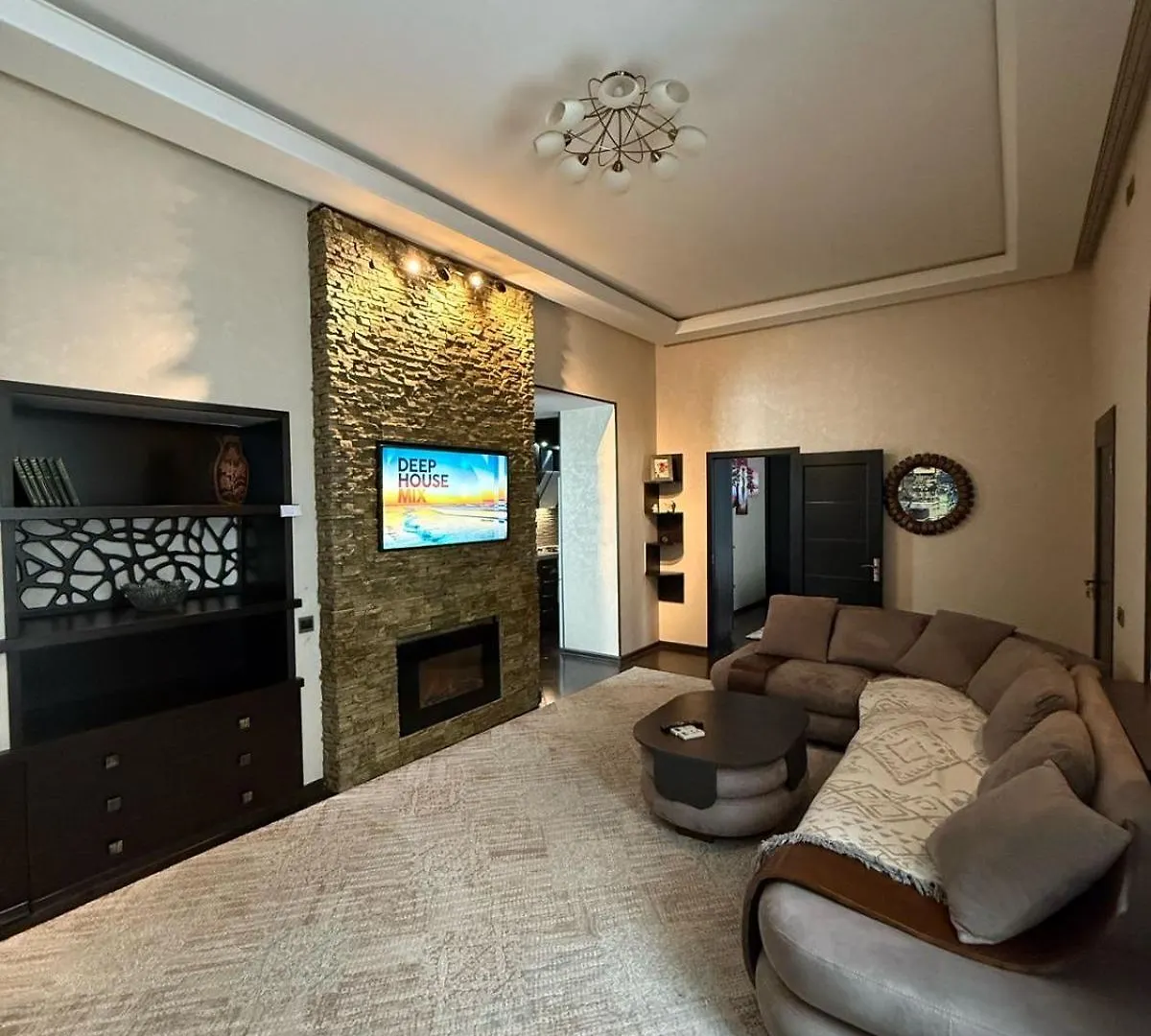 Family Hotel Grand Mirror Μπακού