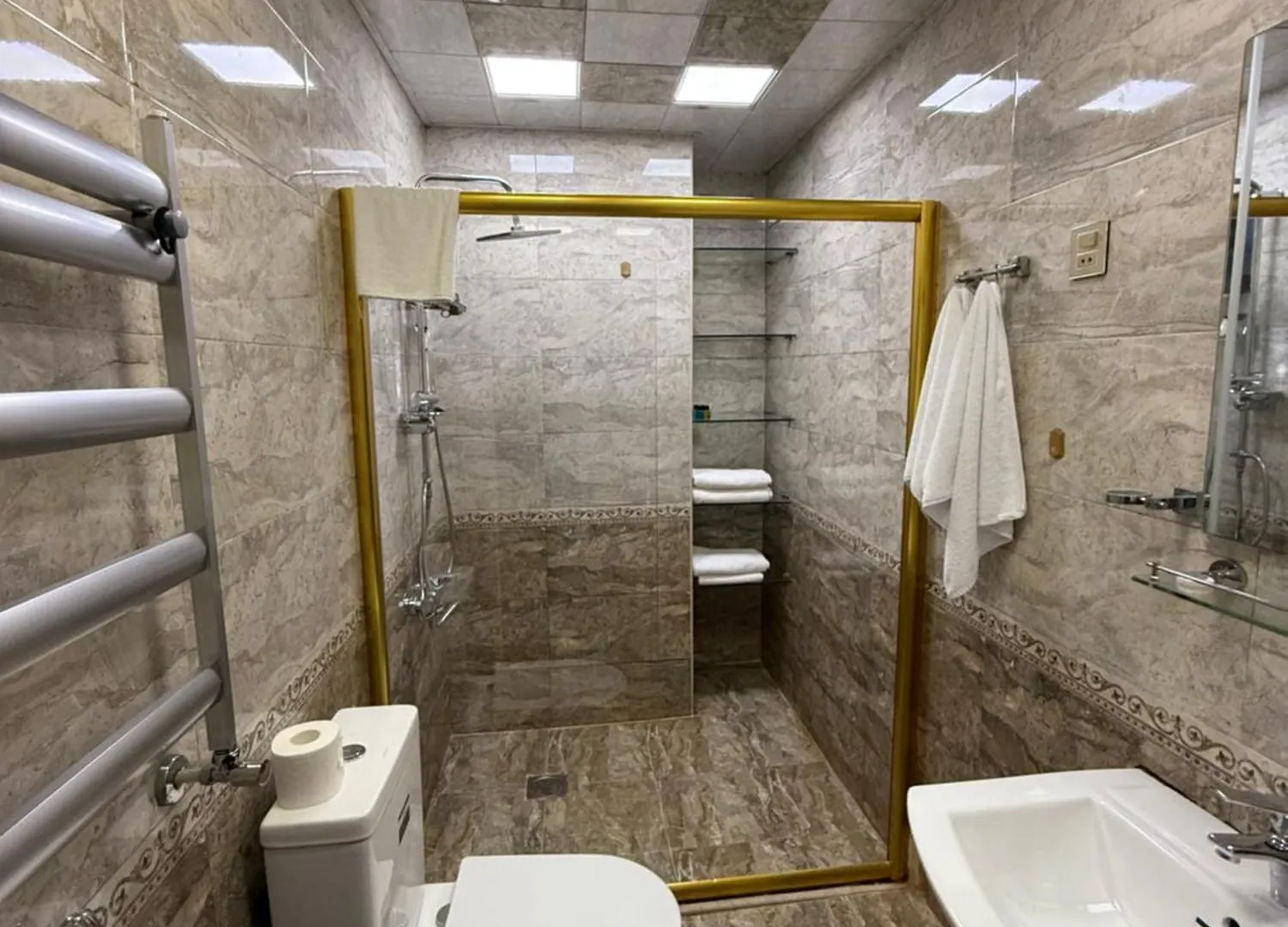 Family Hotel Grand Mirror Baku