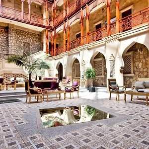 Shah Palace Luxury Museum **** באקו